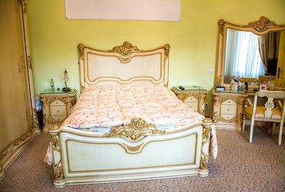 Casă individuală cu 9 camere cu Canalizare în Unirii - 11