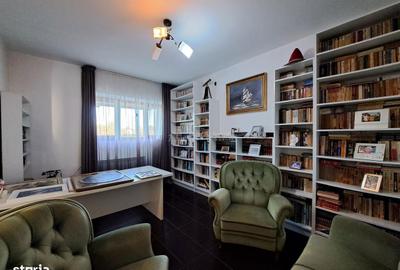 Casă cu 8 camere cu Teren 2500 Mp în Crevedia