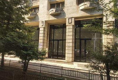Spațiu comercial, de 131 mp, în Unirii - 2