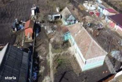 Casă cu 3 camere în Miclești - 2