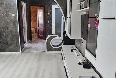 Apartament cu 3 camere semidecomandat în Micro 17 - 7