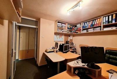 Spatiu birouri/comercial cu vitrina mare de 11 ml la B-dul Zizinului - 26
