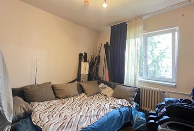 Apartament cu 4 camere decomandat în Tomis Nord - 9