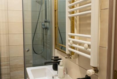 Apartament cu 4 camere decomandat în Pipera - 7