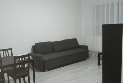 Apartament cu 3 camere decomandat în 13 Septembrie