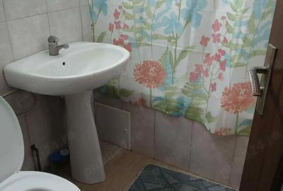 Inchiriez garsoniera etaj 4 - 1