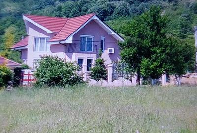 Casă cu 4 camere cu Teren 612 Mp în Podgoria - 3