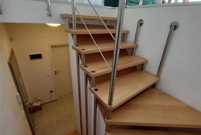 Apartament cu 3 camere decomandat, mobilat în Tractorul - 12