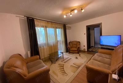 Proprietar, inchiriez apartament 2 camere, centrala proprie, in zona centrala la 1.4km de Catedrala