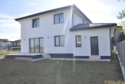 Casa de vanzare
