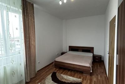 Apartament cu 3 camere semidecomandat, mobilat în UTA - 3