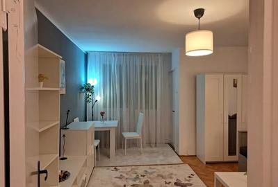 Garsonieră decomandată în Titan - 1