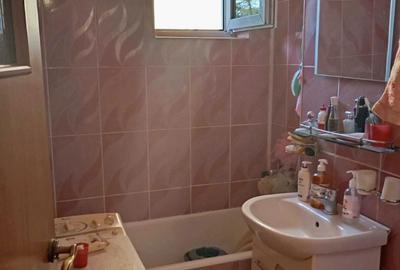 Apartament cu 3 camere decomandat în Central - 2