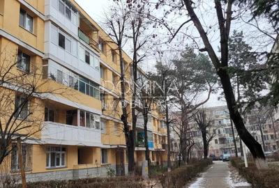 Vanzare apartament 3 camere, situat in Targu Jiu, zona centrala - 10