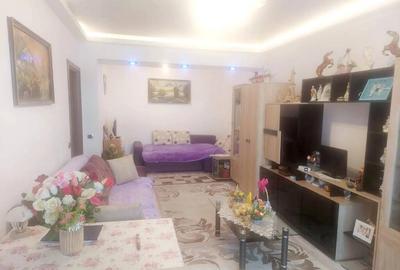 Apartament cu 2 camere, decomandat - zona Tractorul - 6