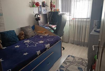 Apartament cu 4 camere semidecomandat în Obor - 9