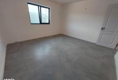 Casă cu 3 camere cu Teren 382 Mp în Central - 3