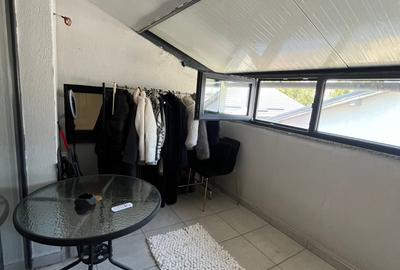 Casa insiruita  , P+1+M  { Popesti Leordeni } - 18