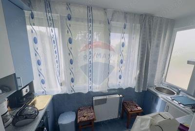 Apartament cu 3 camere semidecomandat, mobilat în Cantemir - 9