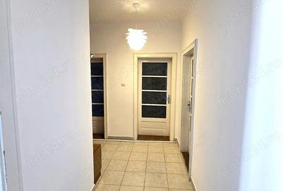 Apartament spatios cu 3 camere, garaj si teren Str. Simion Barnutiu nr. 3, Satu Mare - 1