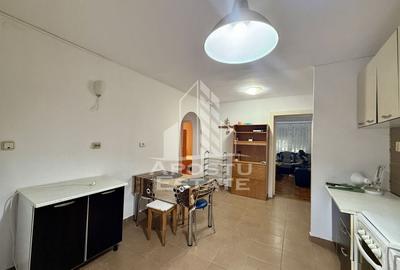 Apartament 3 camere, decomandat, etaj 1, centrala proprie, Medicina - 11