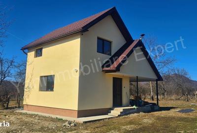 Casă cu 3 camere în Stănești - 8