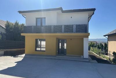 Valea Adanca - Casa individuala 4 camere - 500 mp teren - 1