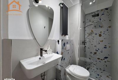 Apartament cu 3 camere decomandat în 13 Decembrie - 2