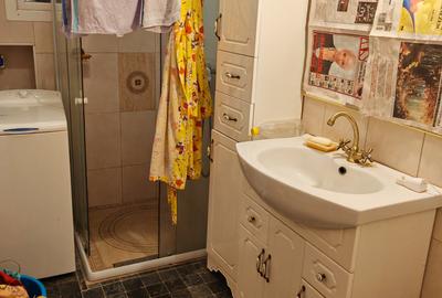 Apartament cu 3 camere nedecomandat în Sala Palatului - 4