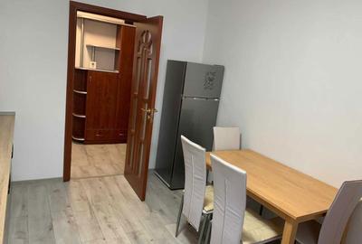 Apartament cu 3 camere decomandat în Valea Moșneagului - 5