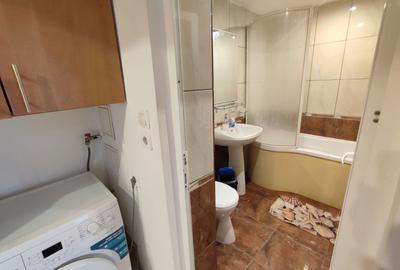 Apartament cu 2 camere decomandat în Decebal - 5