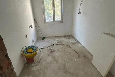 De vanzare 2 camere decomandate, etaj 1, zona linistita, 47.500 euro - 4