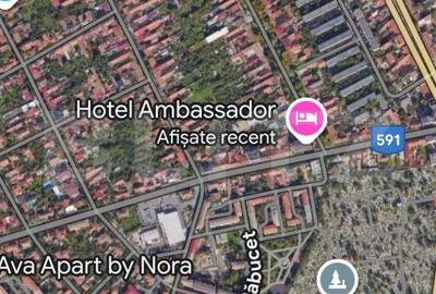 Casa langa hotel Ambassador, teren 453mp