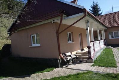 Casă cu 4 camere în Zăpodea - 1