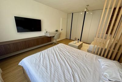 Garsonieră decomandată în Central