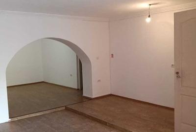 Arad - Spatiu comercial pe Metianu, parter plus etaj - 9