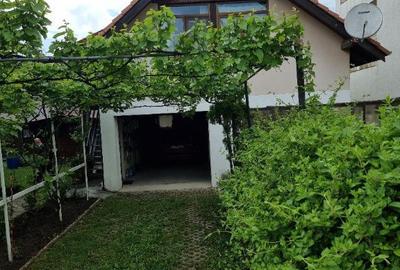 Casă cu 5 camere cu Teren 400 Mp în Băile 1 Mai - 6