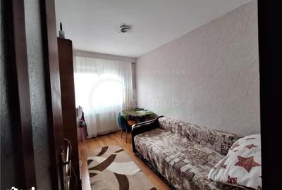 Apartament cu 3 camere decomandat în Mioriței - 4