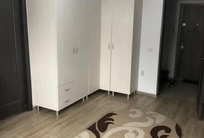 Etaj 1 Apartament 1 Camera Decomandat 41mp Bloc 2019 zona Cug - 3