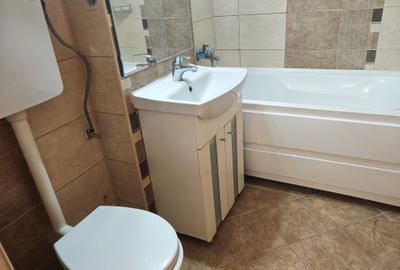 Apartament 3 camere liber la vanzare zona Astra - 17