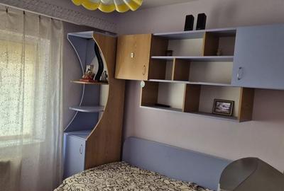 Apartament cu 4 camere decomandat în Central - 2