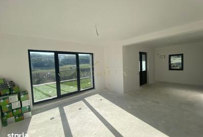 Casă cu 4 camere cu Teren 500 Mp în Baciu - 4