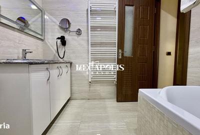 Apartament cu 4 camere în Central - 20