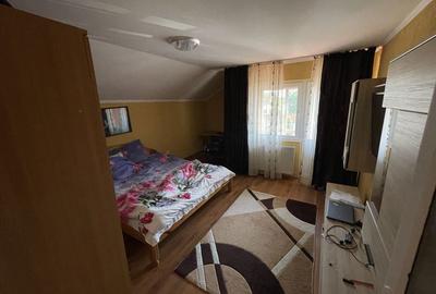 Casă cu 4 camere în Central - 3