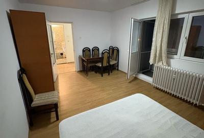 Apartament cu 2 camere decomandat în Rahova - 1
