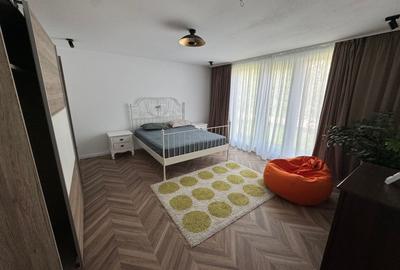 Casă individuală cu 3 camere cu Canalizare în Est - 14