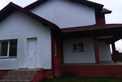 Vila P+E, Stefanesti - Cetate, teren 543 mp - 34