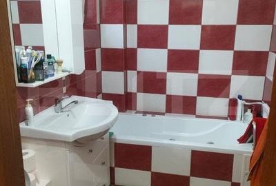 Apartament 3 camere, 62mp, zona Piata Mica,  Radauti - 9