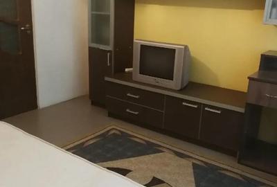 Apartament cu 3 camere decomandat în Drumul Taberei - 1