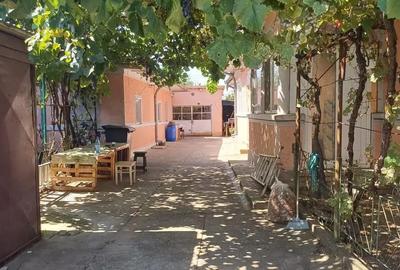 Casă cu 6 camere cu Teren 714 Mp în Săbăreni - 5